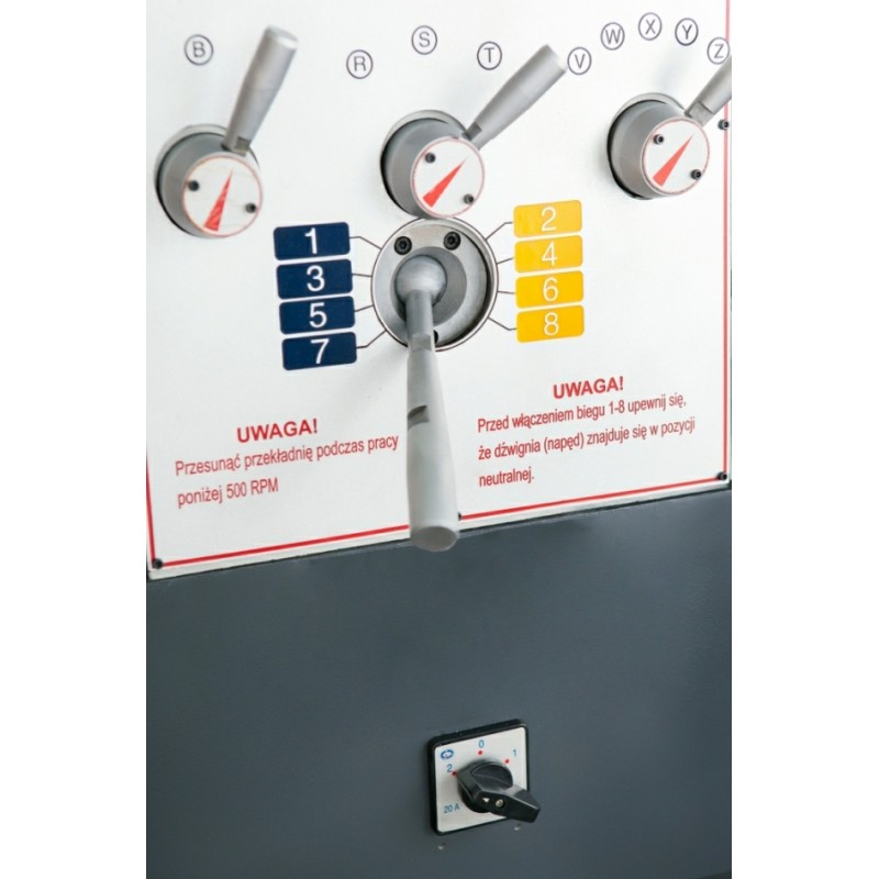 Torno universal convencional CORMAK 410 x 1000 + lâminas + espiga rotativa