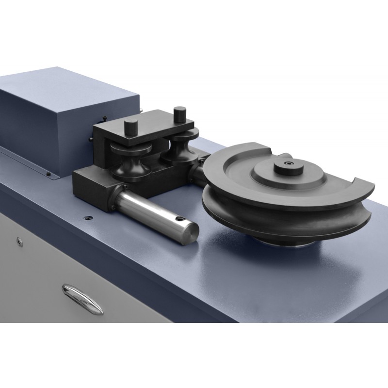 Máquina de curvar tubos e perfis sem mandril BENDMASTER 50