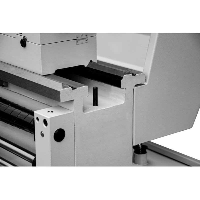 Torno universal convencional CORMAK GRAND 420x1500 + lâminas + espiga rotativa