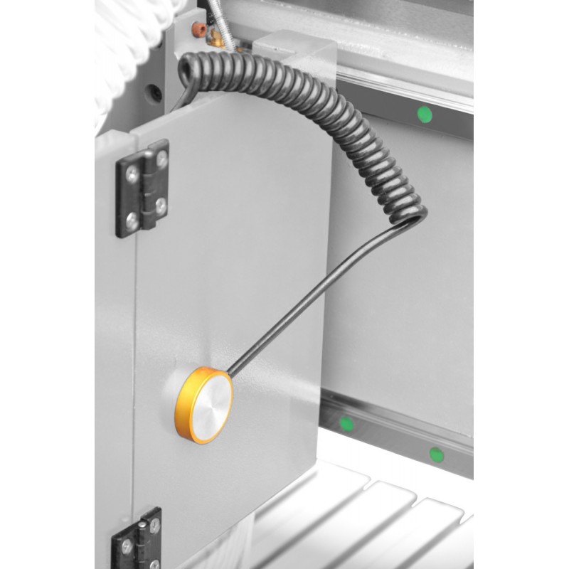 Fresadora CNC CORMAK C1325 PREMIUM (1300x2500) + mesa híbrida