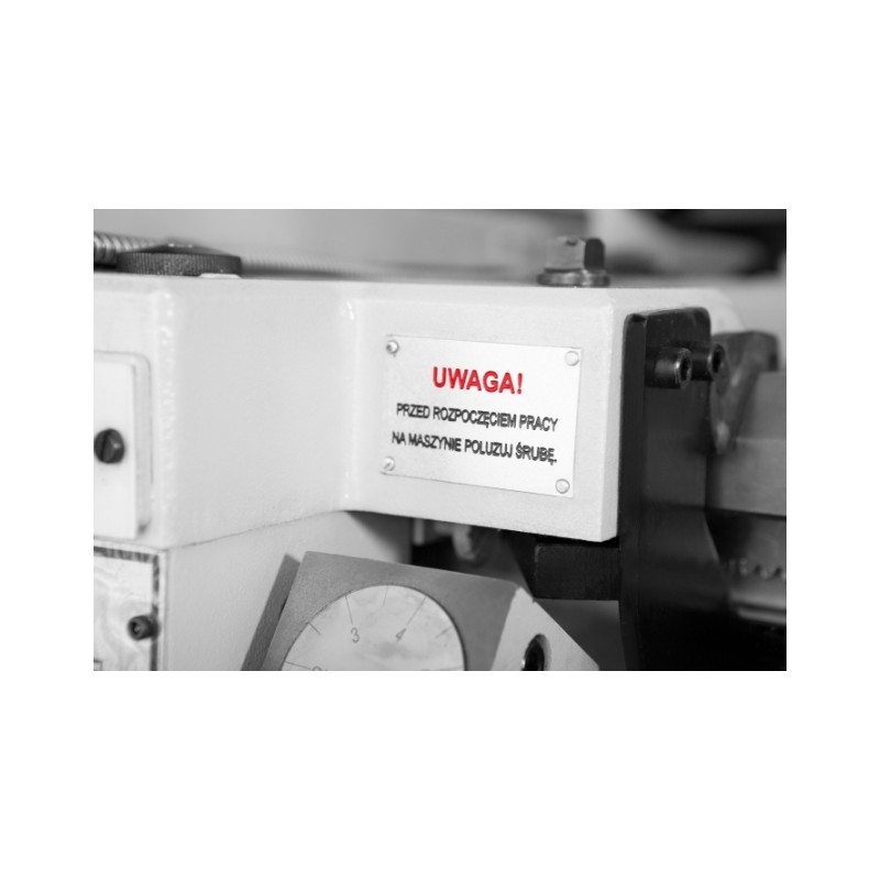 Torno universal convencional CORMAK 410 x 1000 com 3 leitores digitais