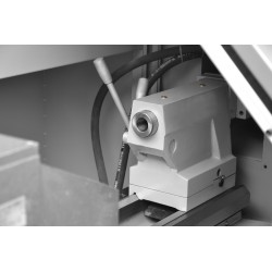TORNO CNC CORMAK 320x1000 COM MANDRIL HIDRÁULICO E CONTROLO SIEMENS SINUMERIK