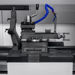 Torno convencional com controlo numérico EASY 500x2000 NC