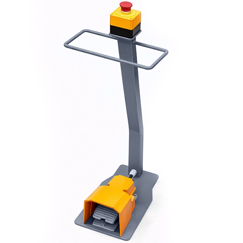 Mechaniczne nożyce gilotynowe 1300x4 NC | Gilotyna NC