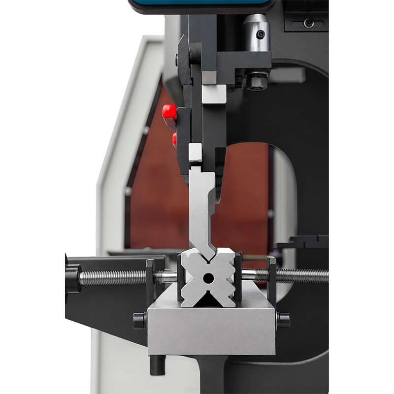 Prancha de dobra hidráulica CORMAK CNC EUROBEND 40x1600