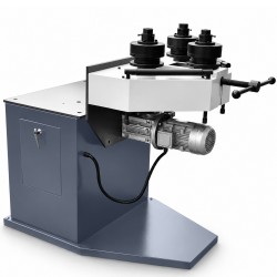 Máquina de curvar tubos e perfis CORMAK RBM 40HV