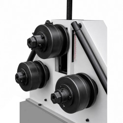 Máquina de curvar tubos e perfis CORMAK RBM 40HV