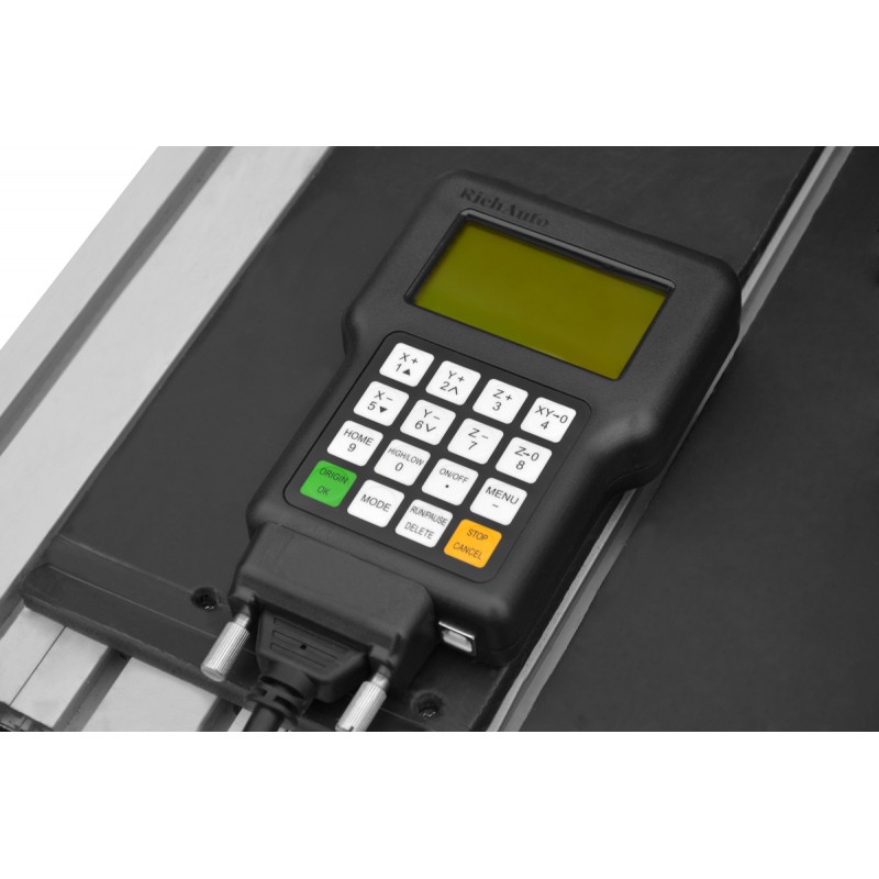 Fresadora CNC CORMAK C1520 PREMIUM (1500x2000) + mesa híbrida
