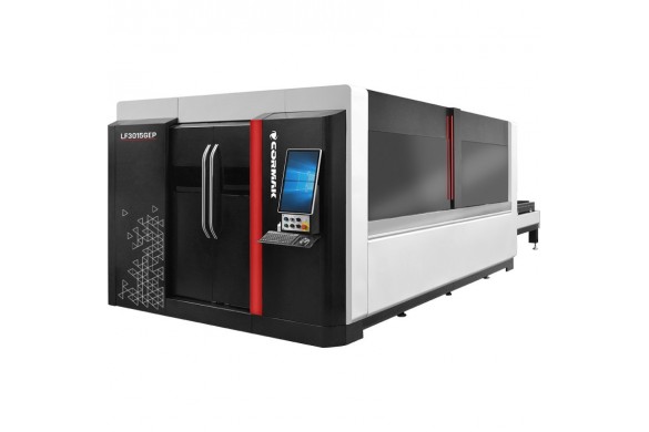 Laser ou plasma? Material, espessura e tolerâncias